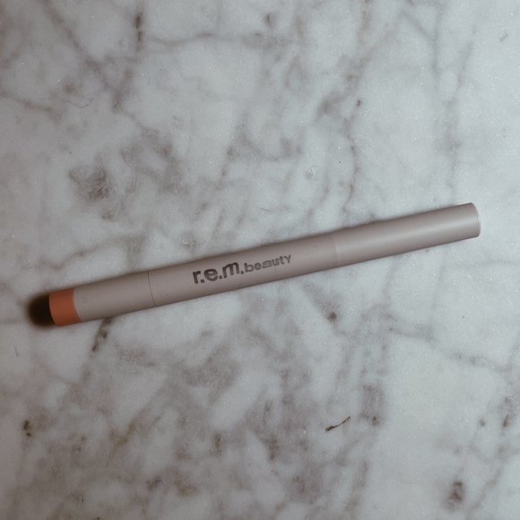 r.e.m beauty by Ariana Grande Midnight Shadows Multi-Use Eye Stick | Starlight - Picture 1 of 2